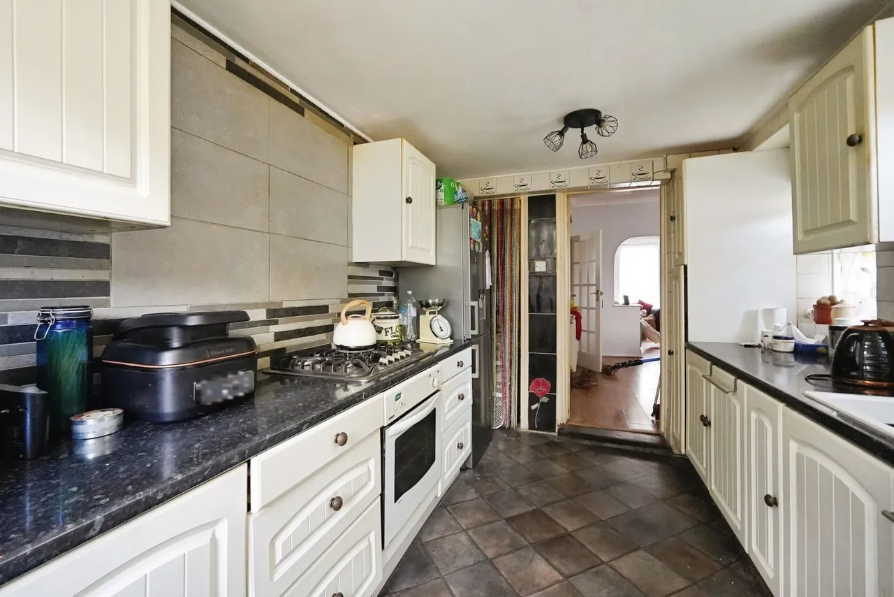 Fernbank Crescent, Folkestone, Kent, CT19, photo 5