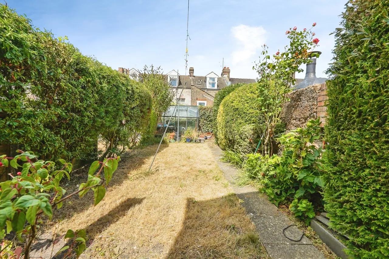 Fernbank Crescent, Folkestone, Kent, CT19, photo 6