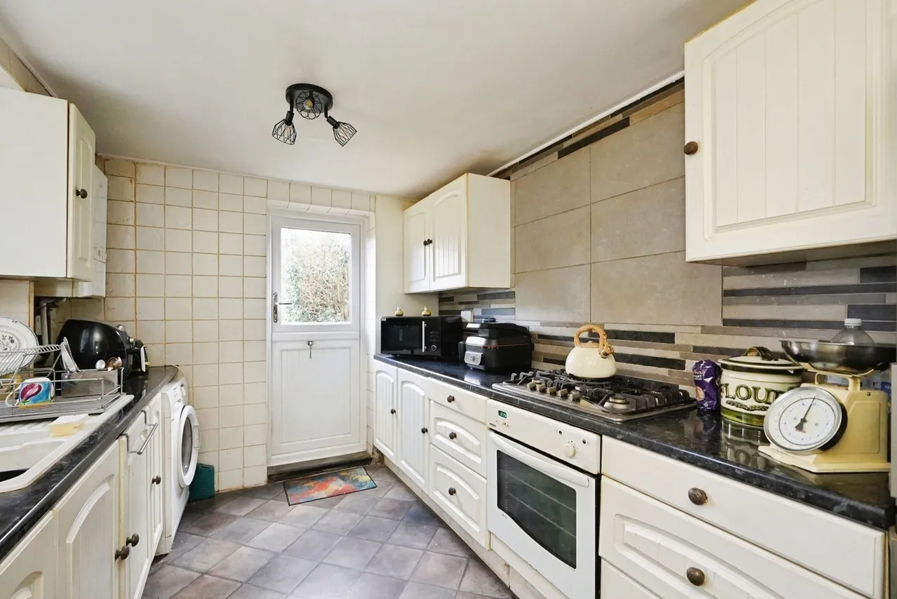 Fernbank Crescent, Folkestone, Kent, CT19, photo 4