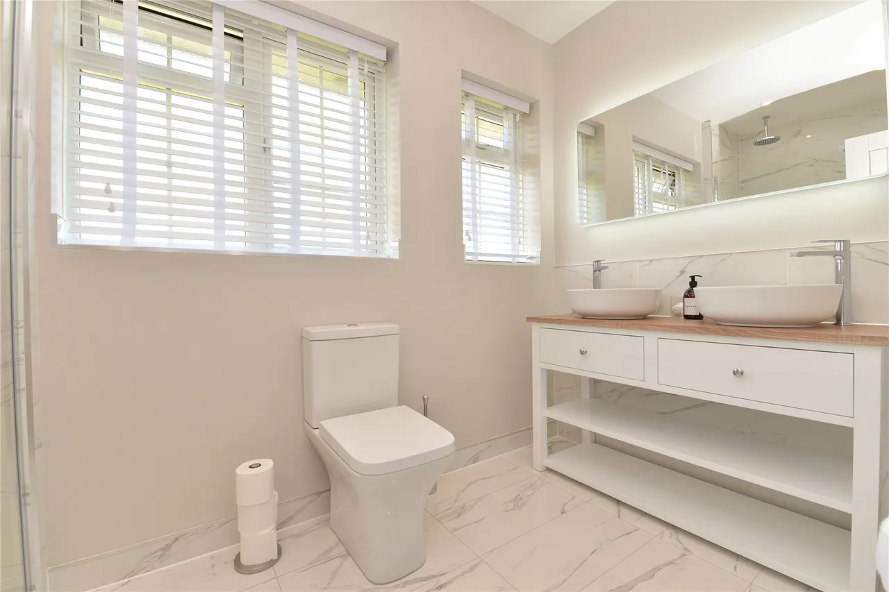 Westfield Road, Lymington, SO41, photo 9