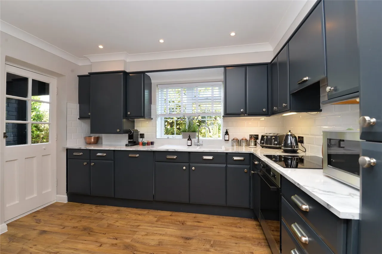 Westfield Road, Lymington, SO41, photo 3