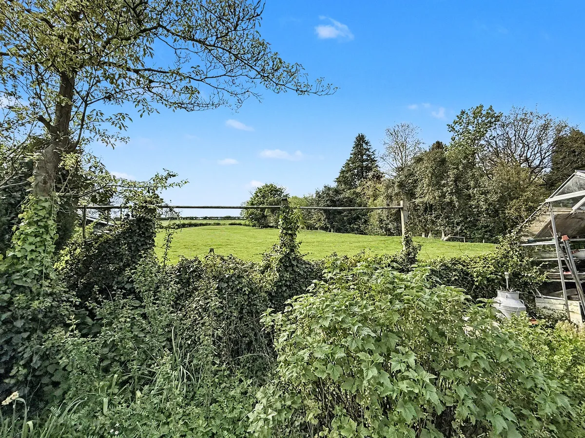 Ashes Lane, Fenny Bentley, DE6, photo 3