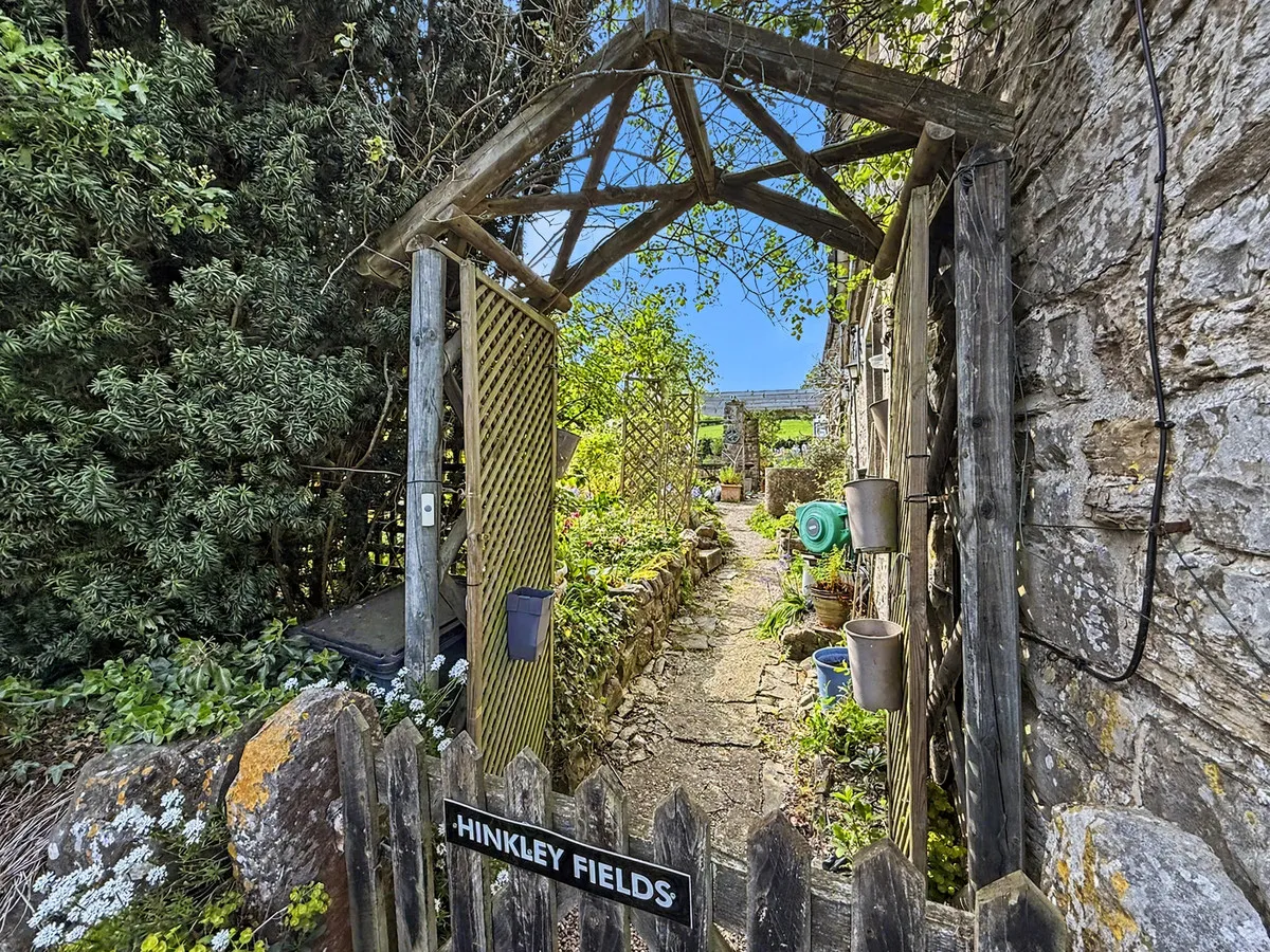 Ashes Lane, Fenny Bentley, DE6, photo 15