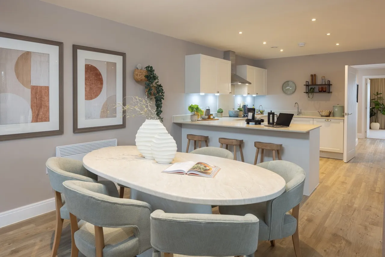 Buttercup Road, Winchester, SO22, photo 7
