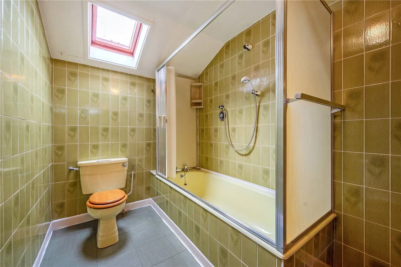 Downs Road, South Wonston, SO21, photo 14