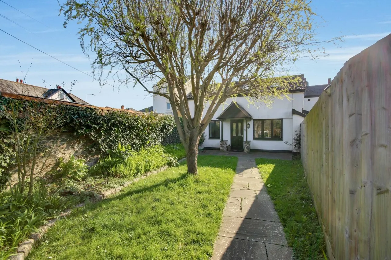 Hollowtree Court, Barnstaple, EX32, photo 17