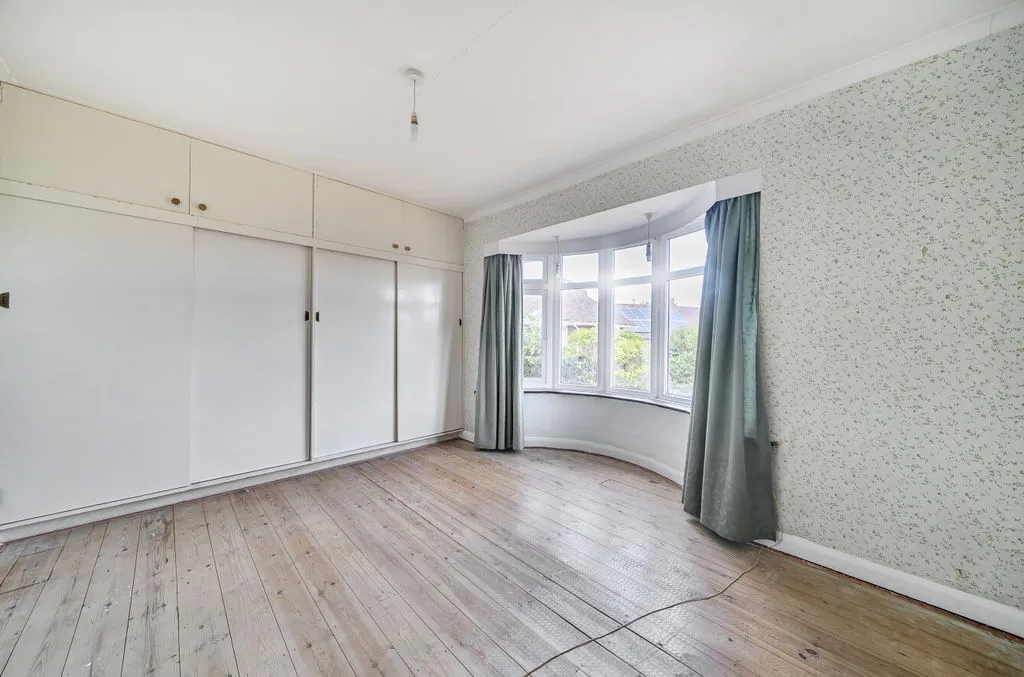 Chertsey Close, Kenley CR8 5LN, photo 13