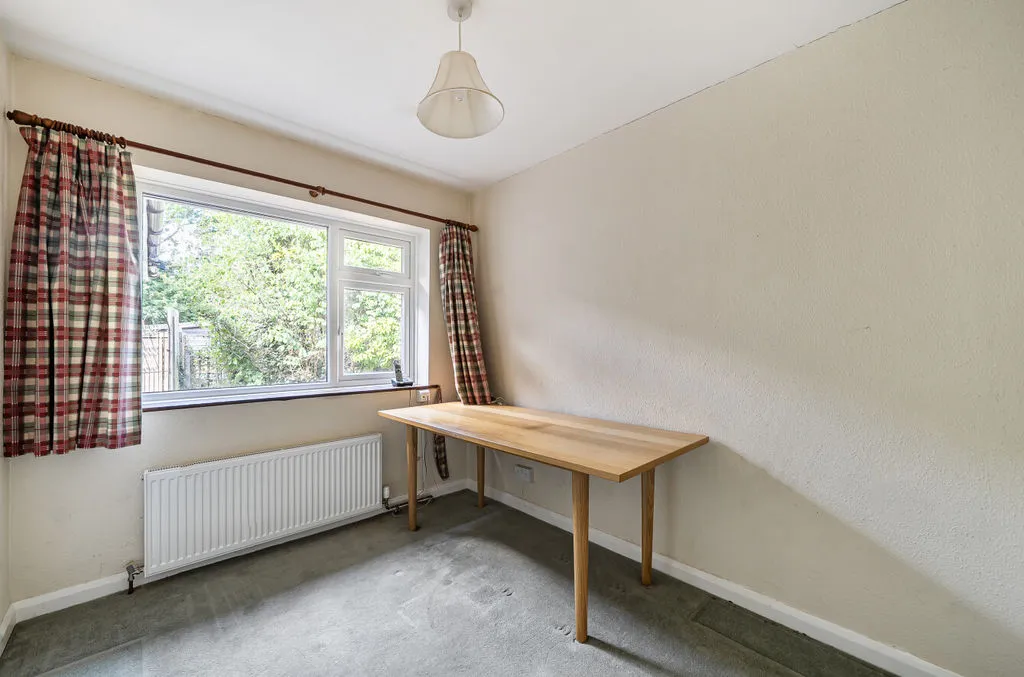 Chertsey Close, Kenley CR8 5LN, photo 21