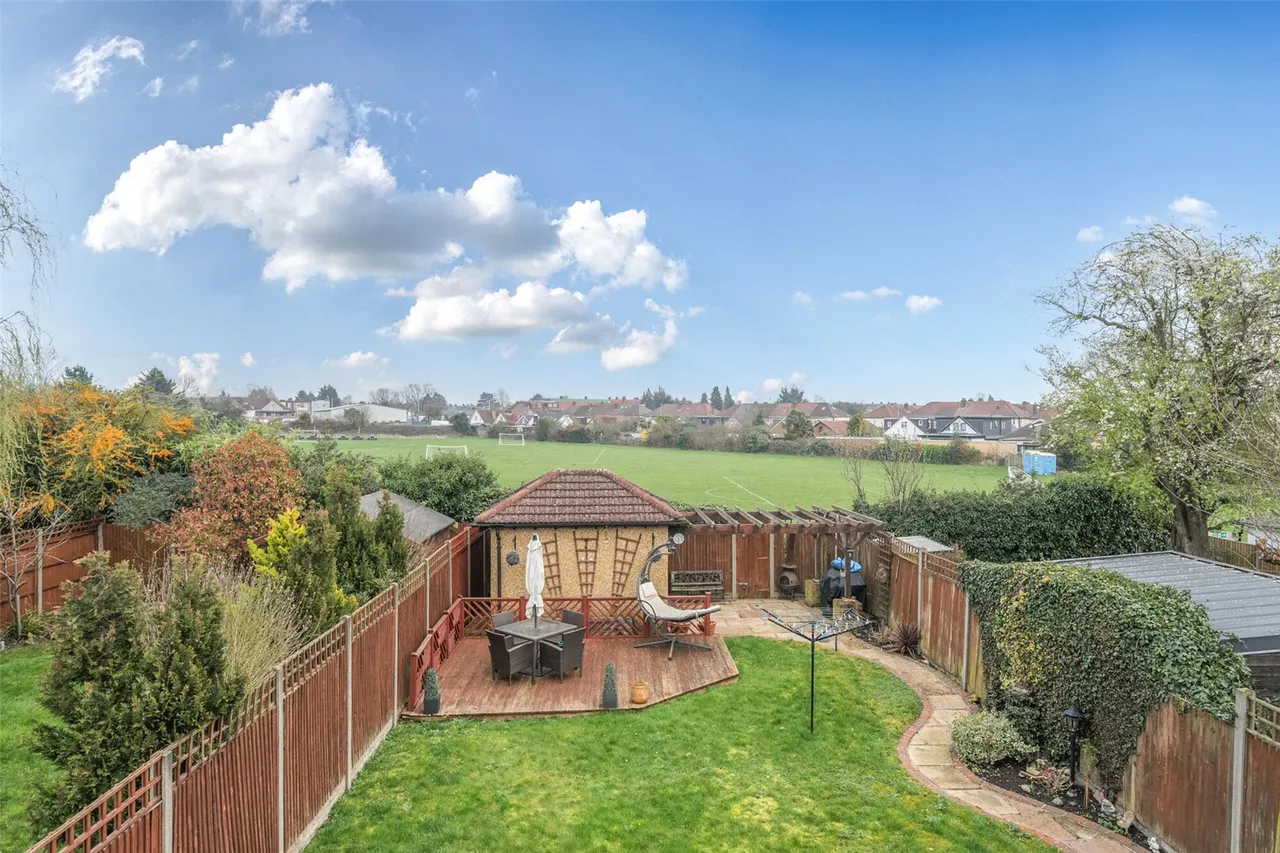 Bourn Avenue, Uxbridge, UB8, photo 4