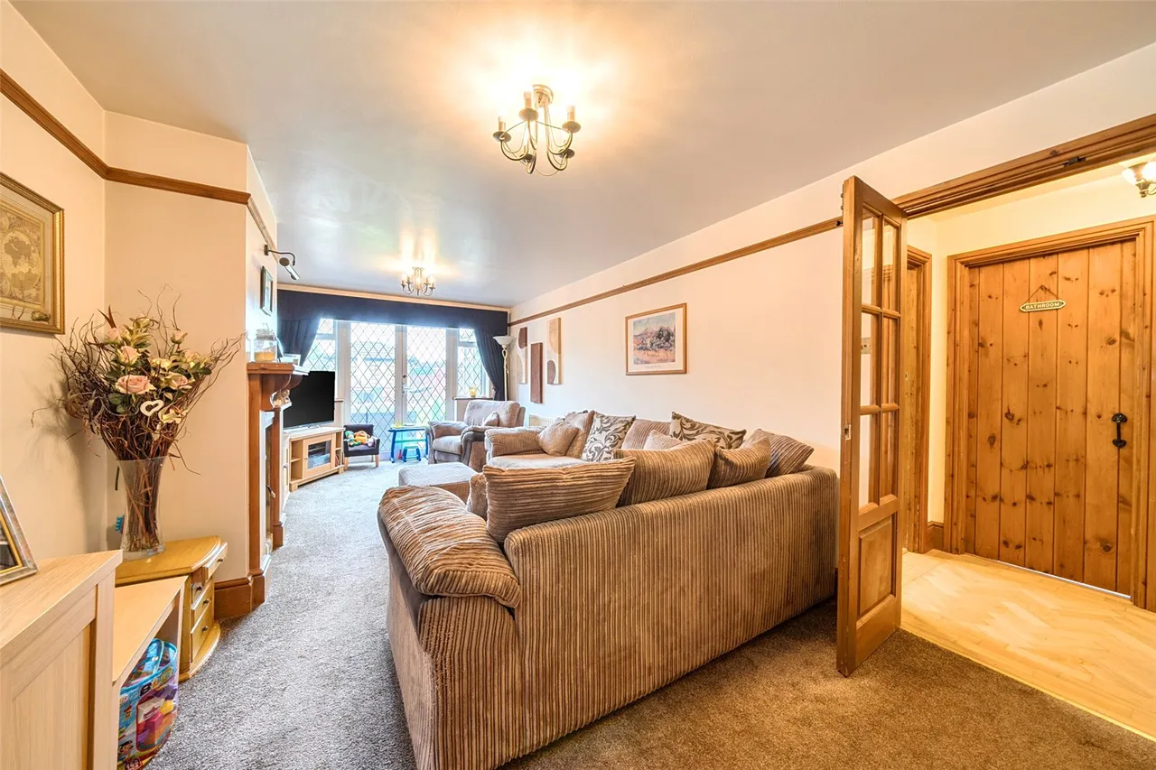 Bourn Avenue, Uxbridge, UB8, photo 7