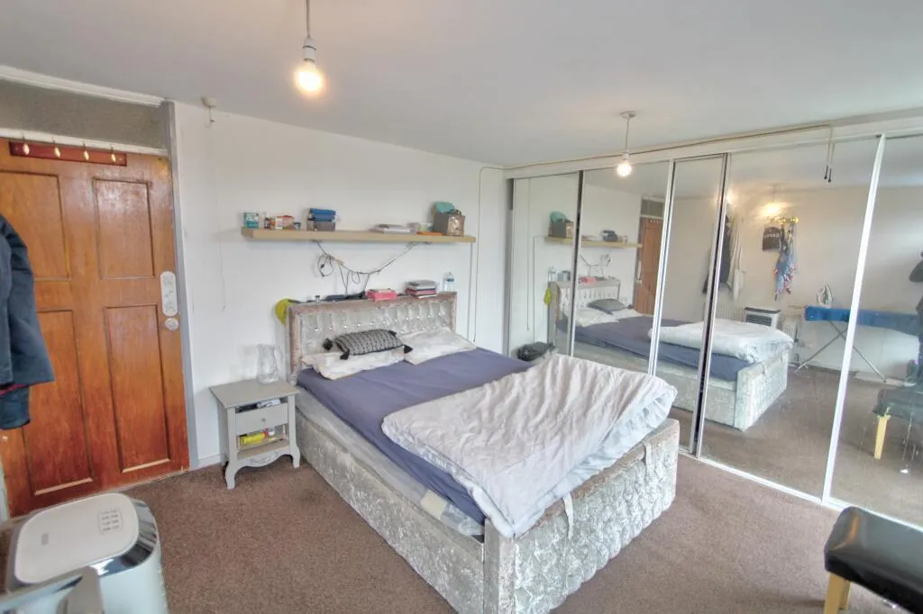 Sarah Gardens, Walsall, WS5, photo 13