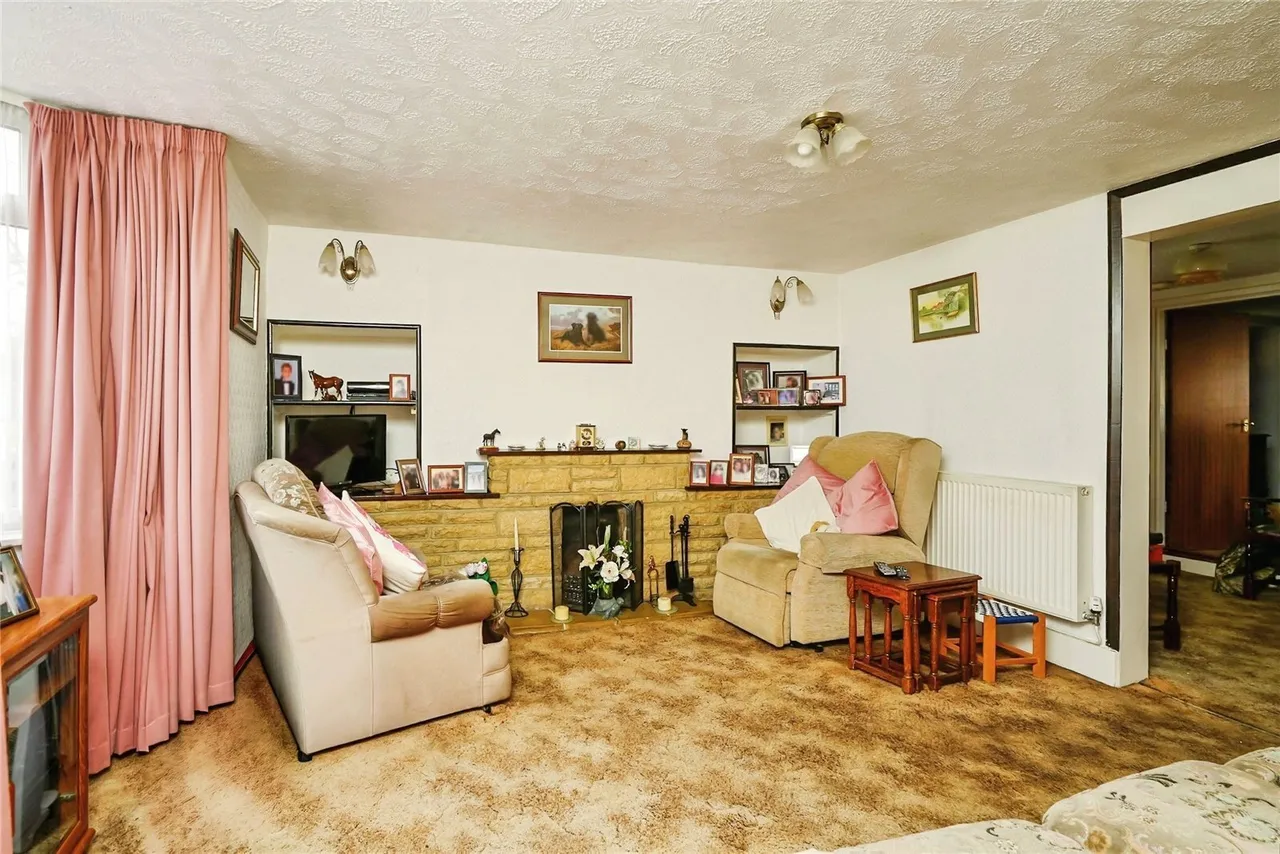 School Lane, Middleton Stoney, Bicester, Oxfordshire, OX25, photo 2