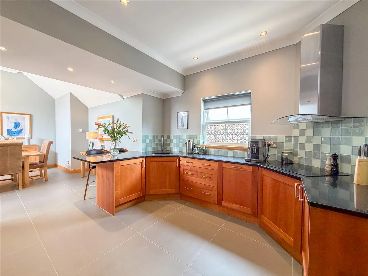 Farm House Lane, Lanark, ML11, photo 9