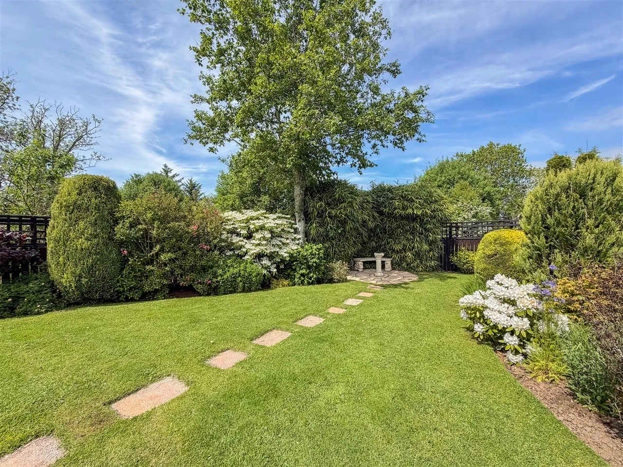 Farm House Lane, Lanark, ML11, photo 54