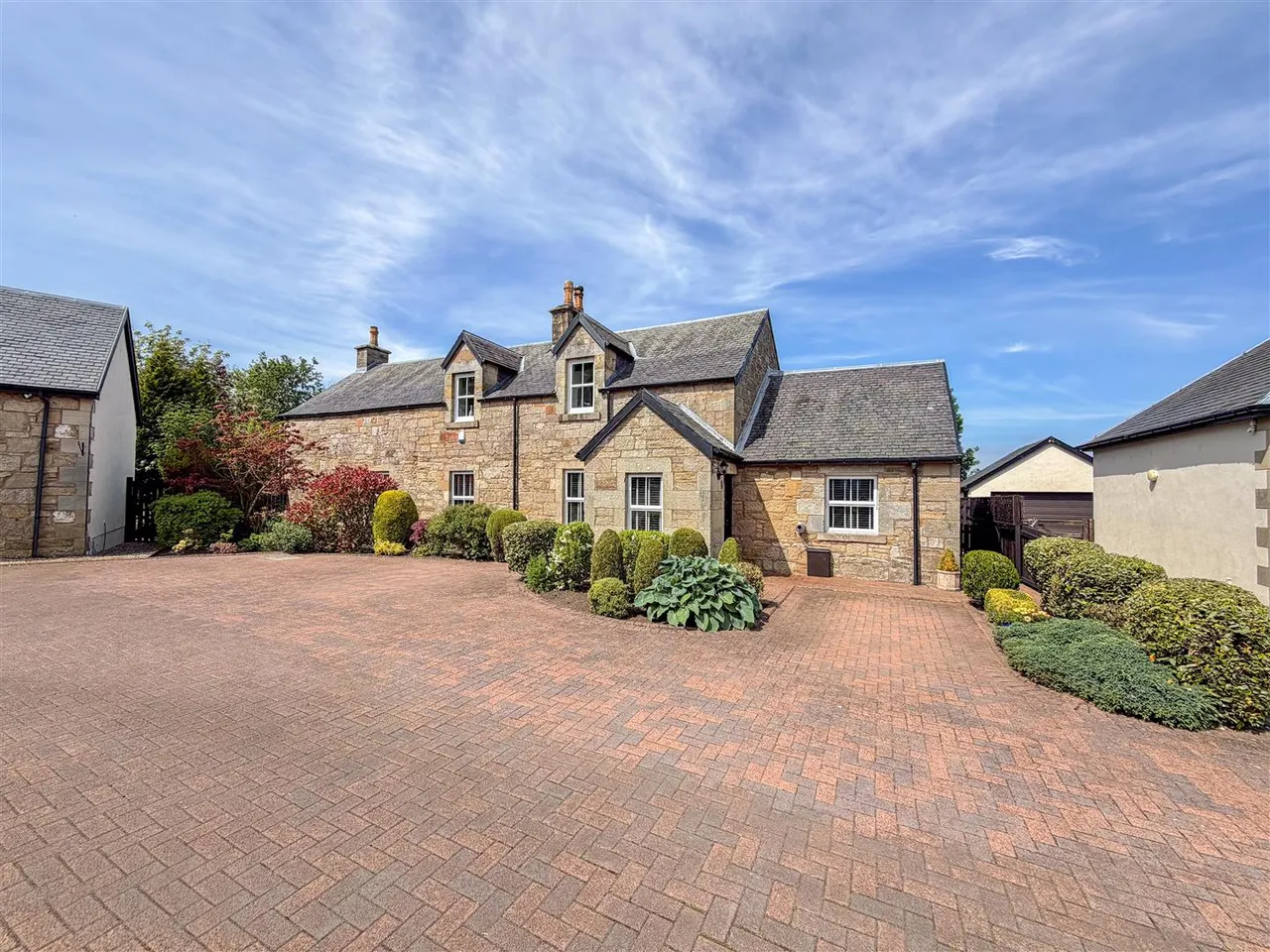 Farm House Lane, Lanark, ML11, photo 57