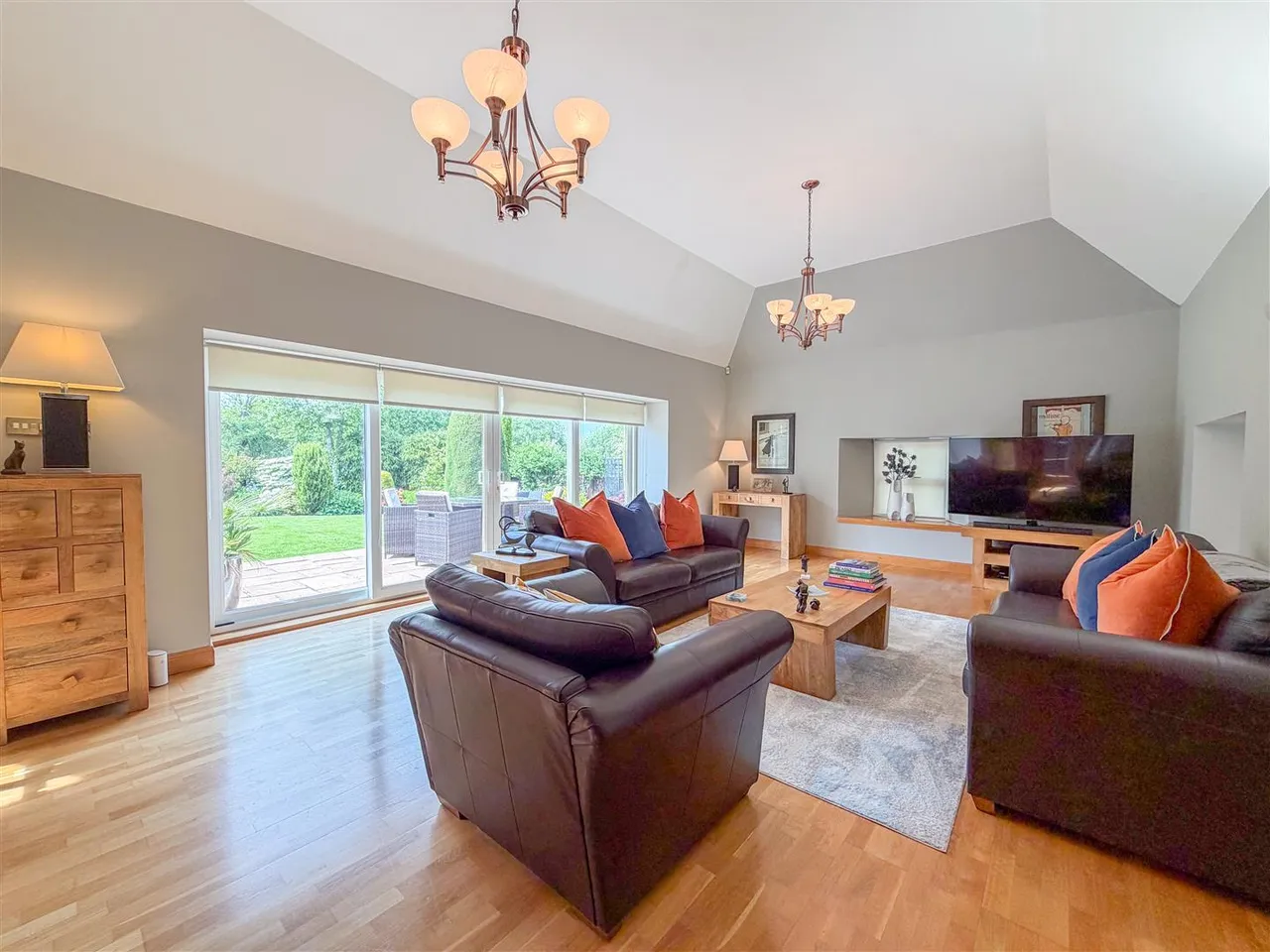 Farm House Lane, Lanark, ML11, photo 3