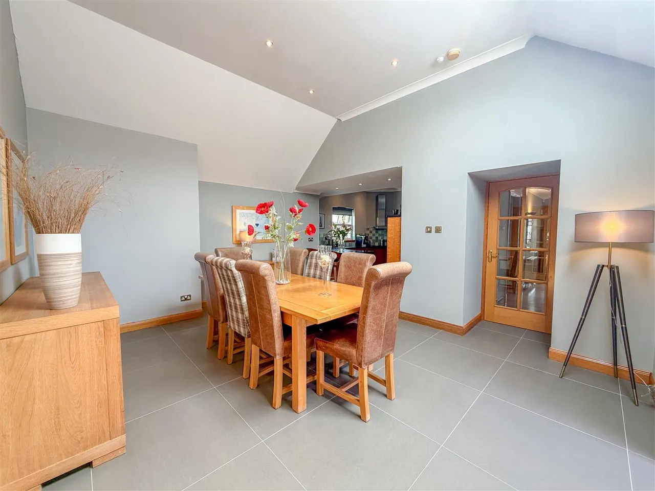 Farm House Lane, Lanark, ML11, photo 11