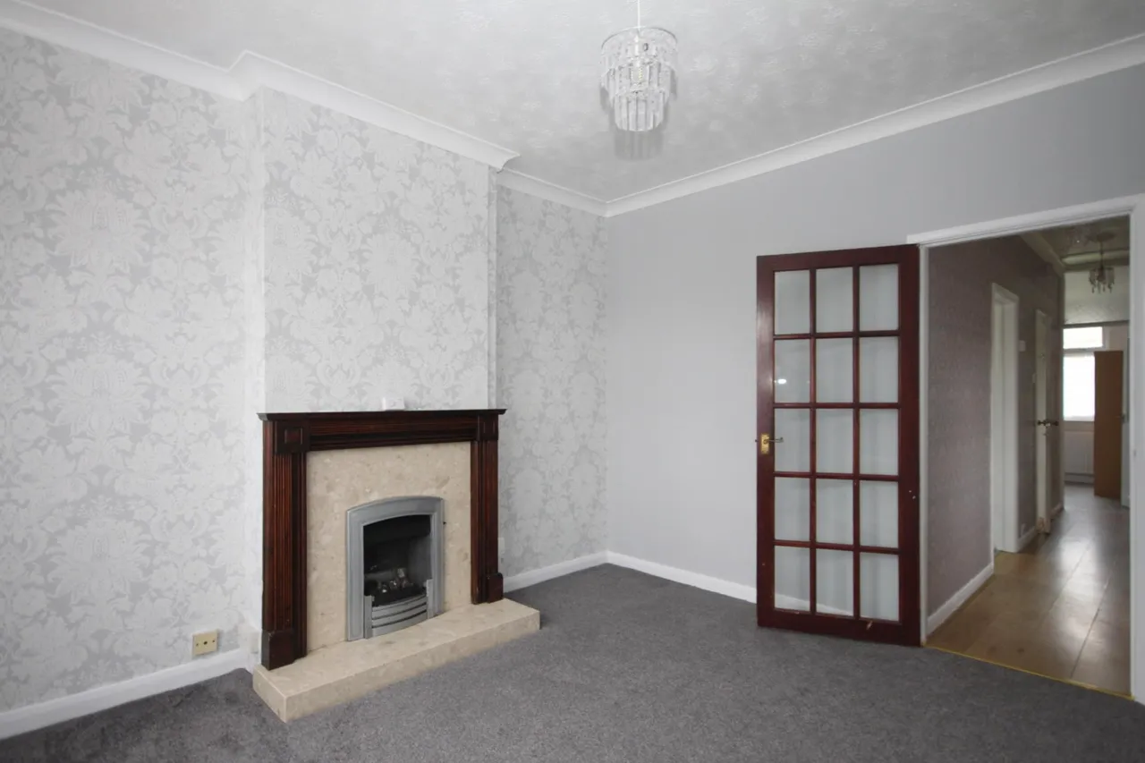 Humberstone Close, Challney, LU4, photo 9