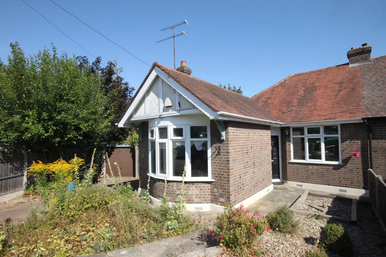 Humberstone Close, Challney, LU4, photo 12
