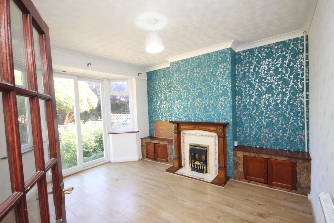 Humberstone Close, Challney, LU4, photo 3