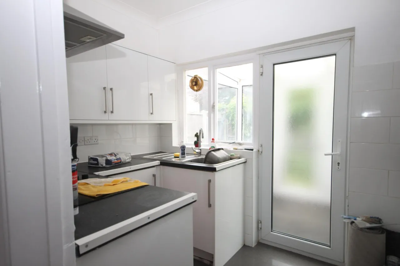 Humberstone Close, Challney, LU4, photo 6