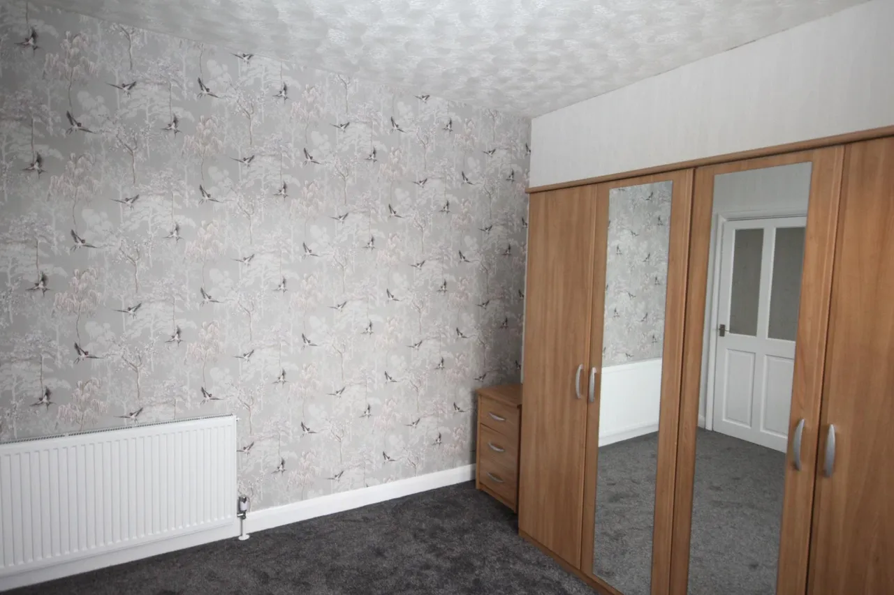 Humberstone Close, Challney, LU4, photo 11