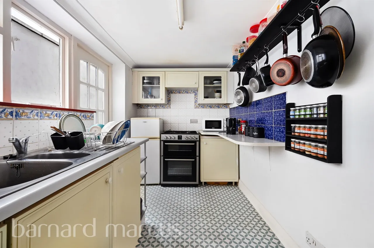 Holdernesse Road, London, SW17, photo 7