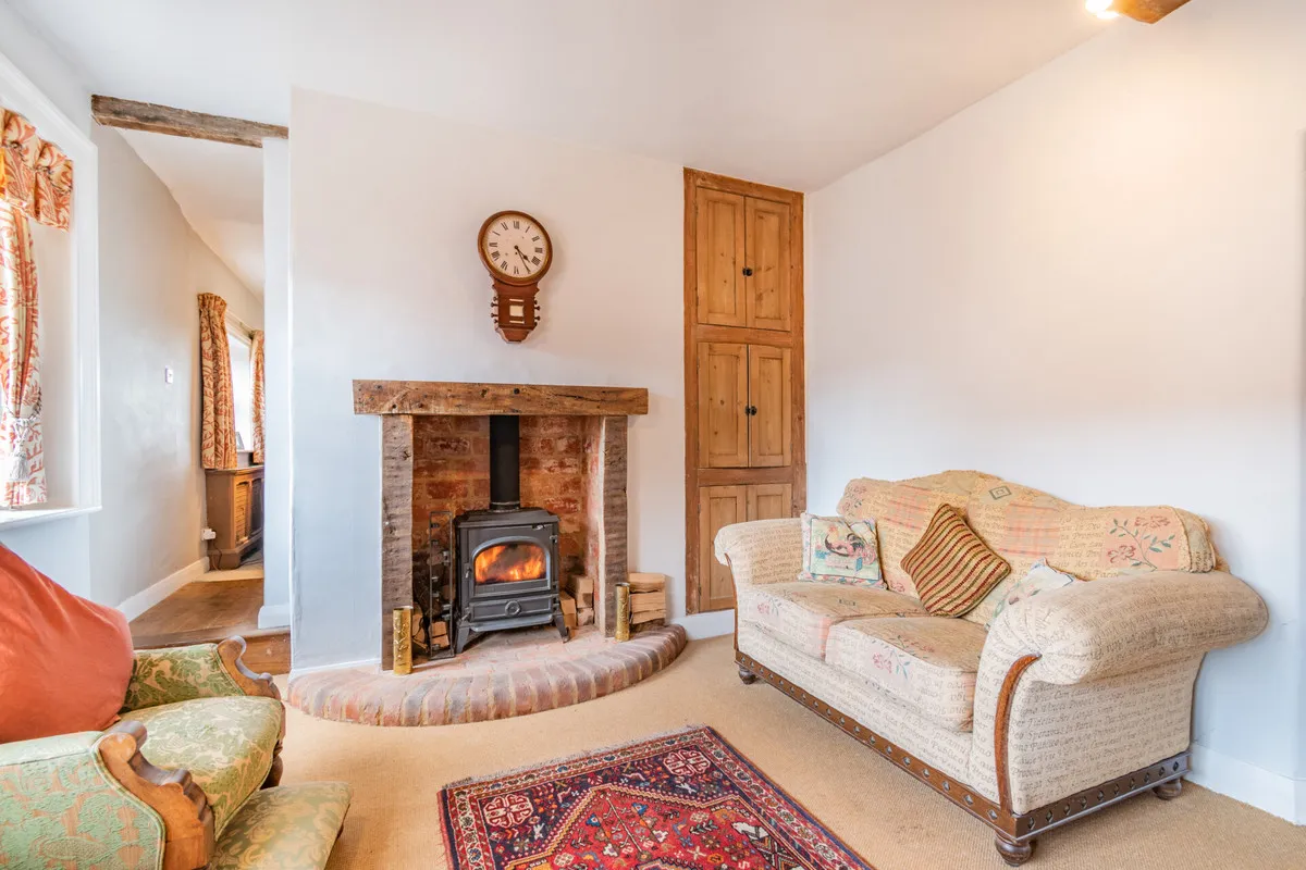Ripley Road, East Clandon Guildford, GU4, photo 6