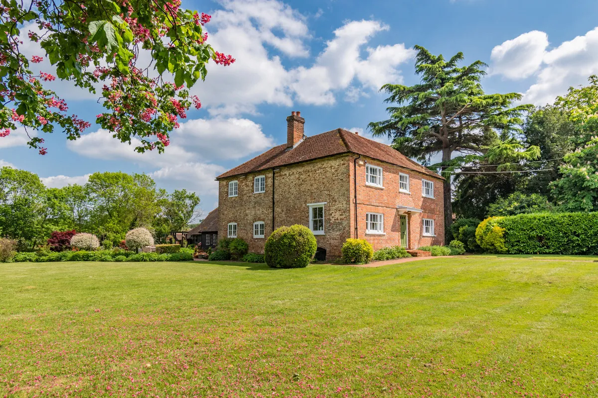 Ripley Road, East Clandon Guildford, GU4, photo 30