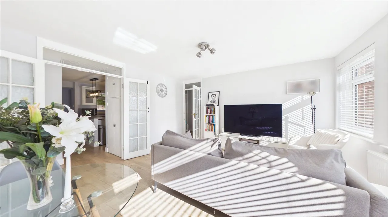 Mowbray Road, London, SE19, photo 10