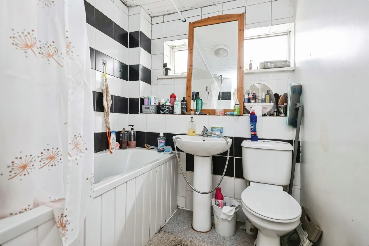 Simmons Drive, Quinton, B32, photo 8