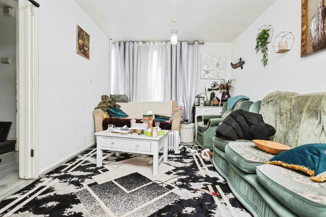 Simmons Drive, Quinton, B32, photo 3