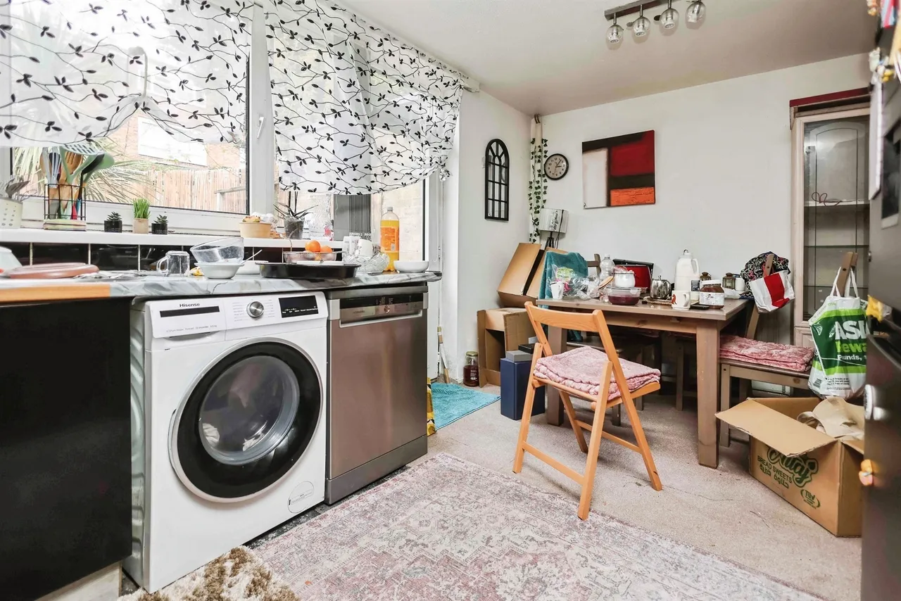Simmons Drive, Quinton, B32, photo 12