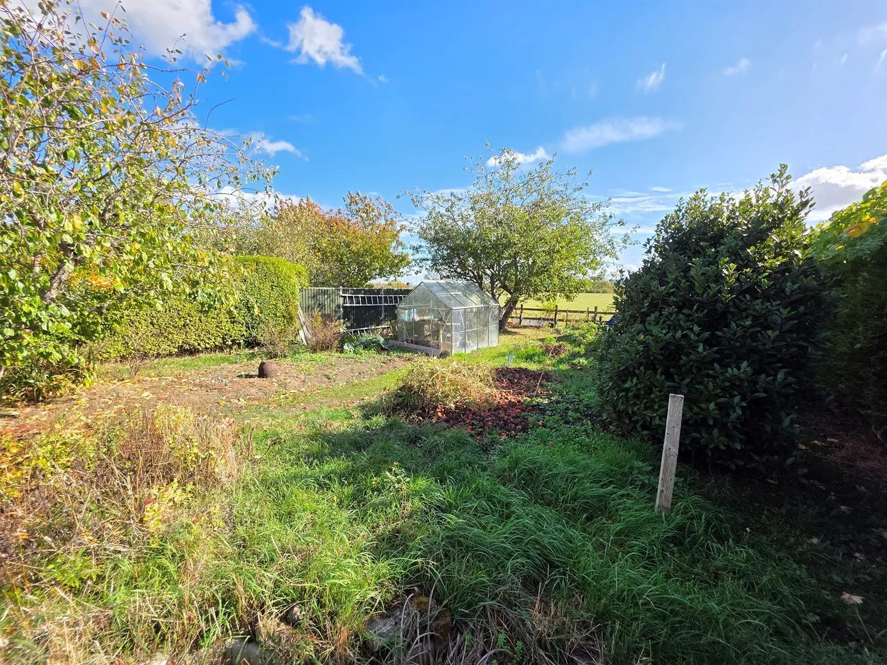 Aylesbury Road, Bierton, HP22, photo 19