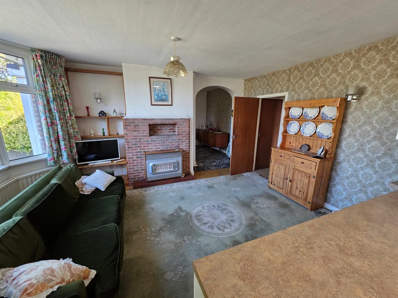 Aylesbury Road, Bierton, HP22, photo 5