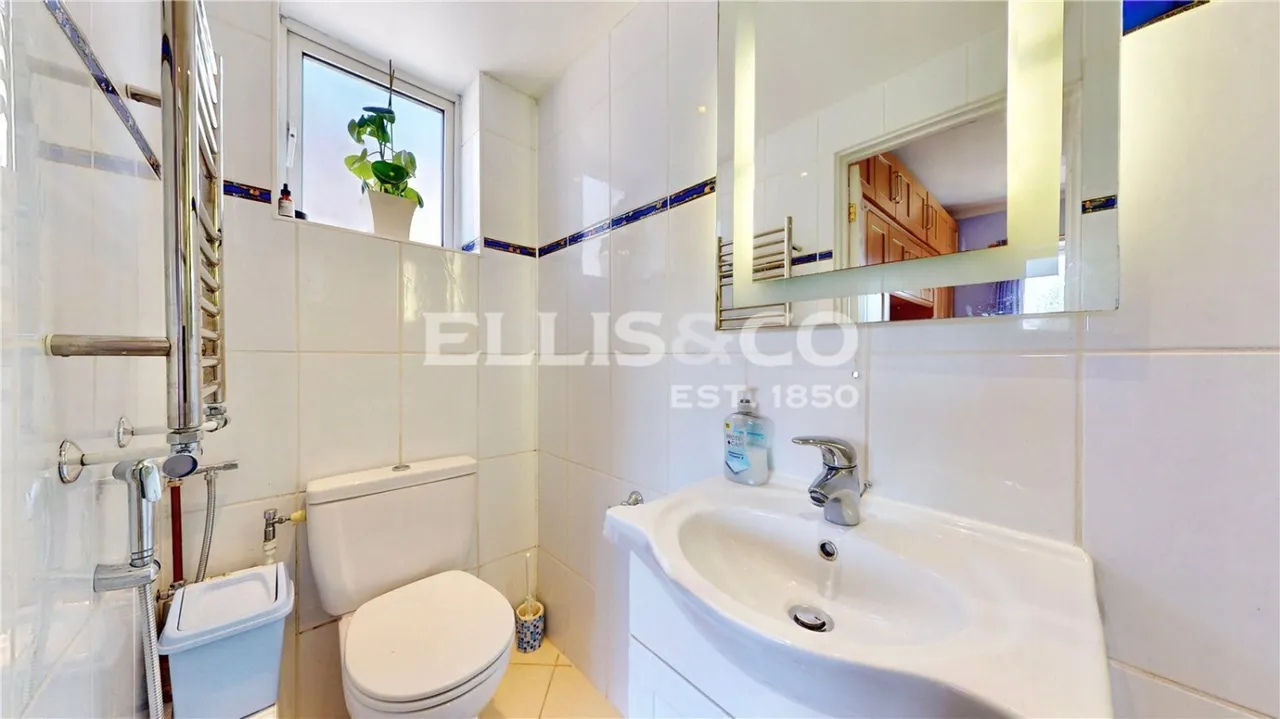 Oldfield Lane North, Greenford, UB6, photo 18