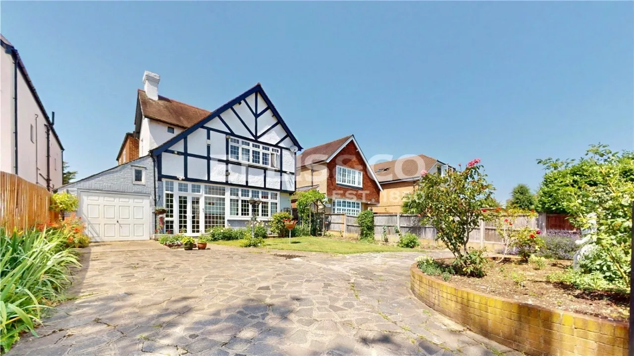 Oldfield Lane North, Greenford, UB6, photo 26