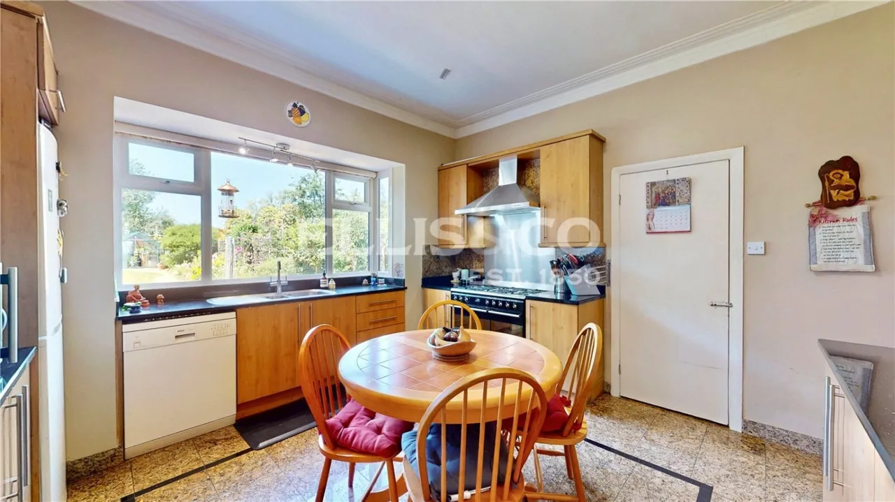 Oldfield Lane North, Greenford, UB6, photo 22