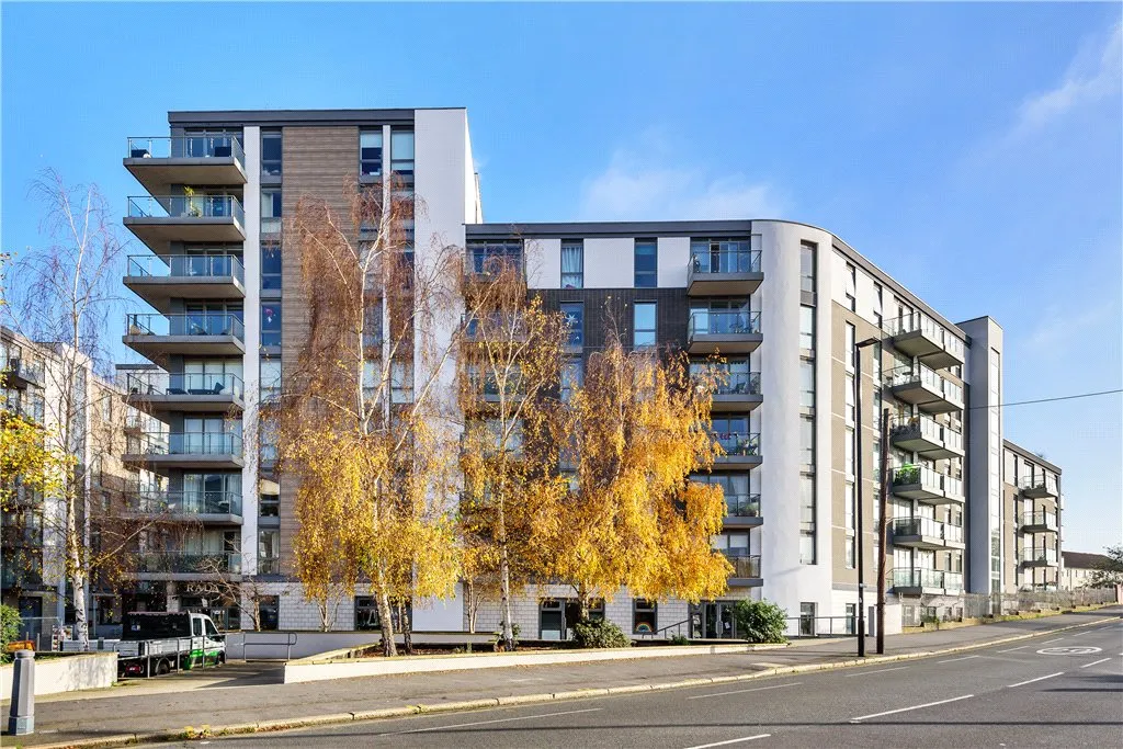 1 bed flat for sale, Ealing Road, Brentford, TW8