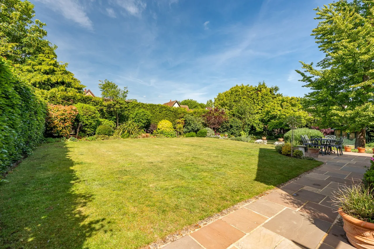 Wengeo Lane, Ware, SG12, photo 45