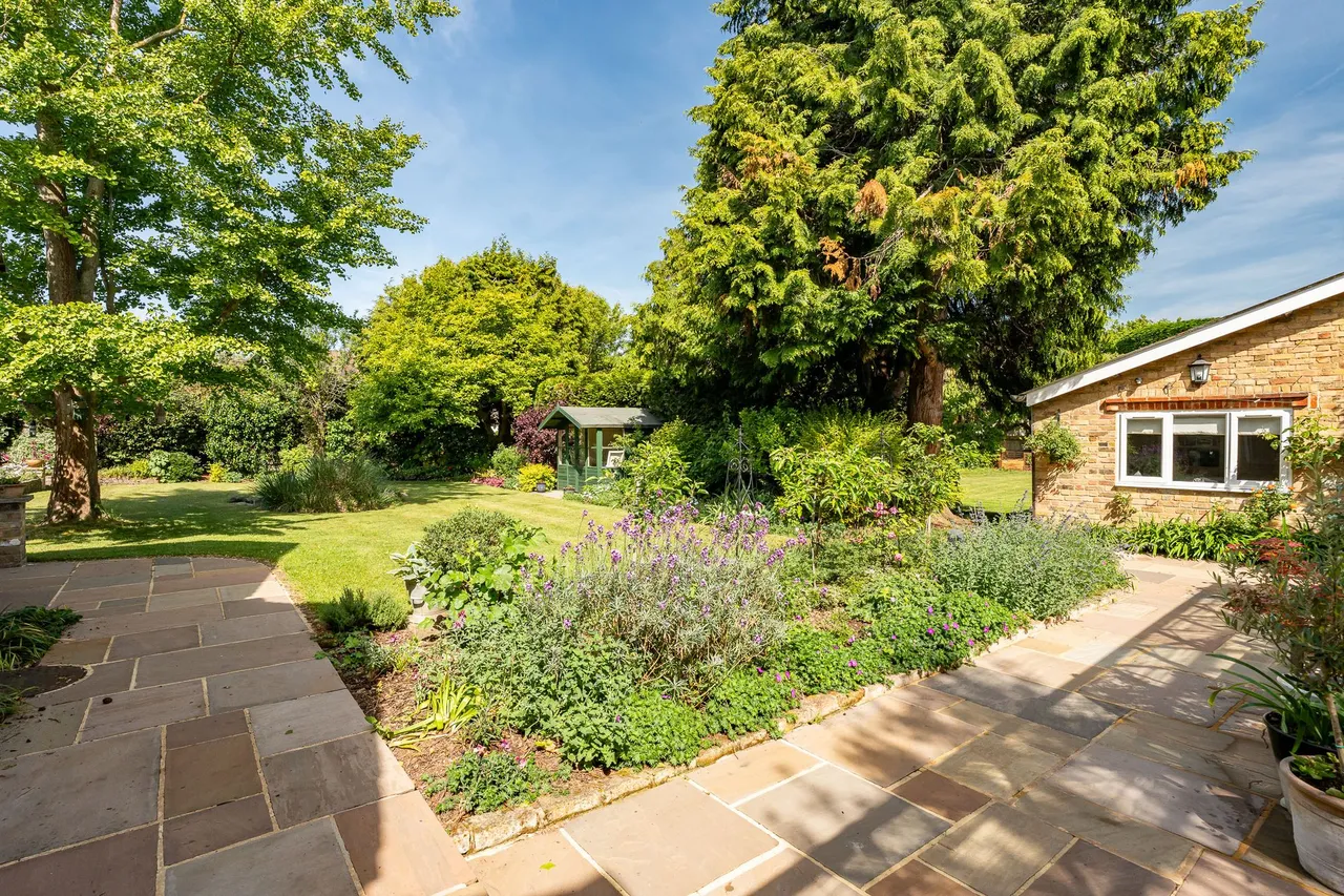 Wengeo Lane, Ware, SG12, photo 44