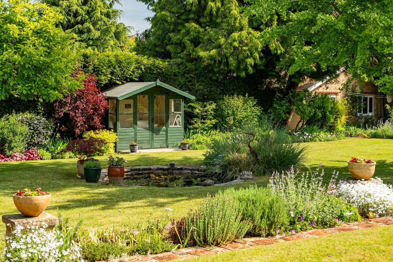 Wengeo Lane, Ware, SG12, photo 6