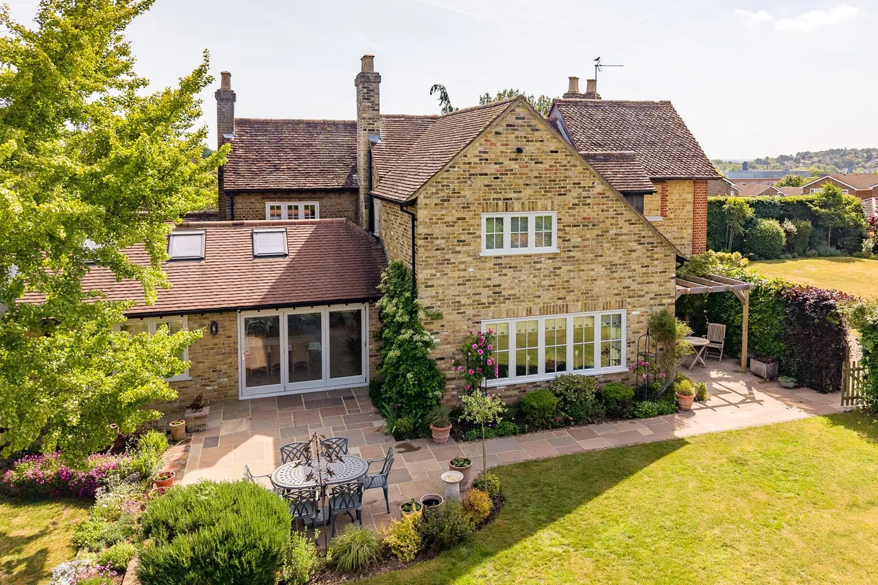 Wengeo Lane, Ware, SG12, photo 47