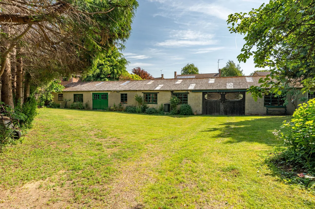 Wengeo Lane, Ware, SG12, photo 41
