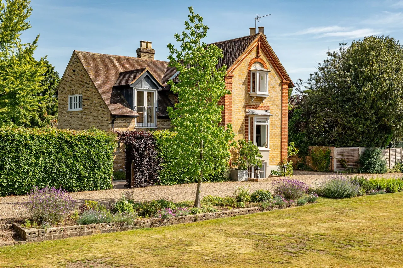 Wengeo Lane, Ware, SG12, photo 48