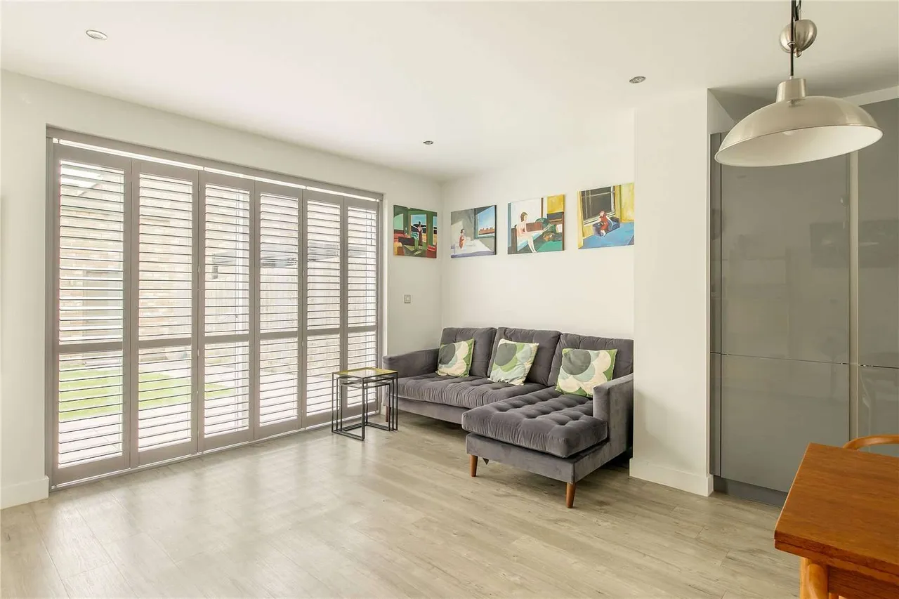 Knightly Avenue, Cambridge, Cambridgeshire, CB2 0AN, photo 4
