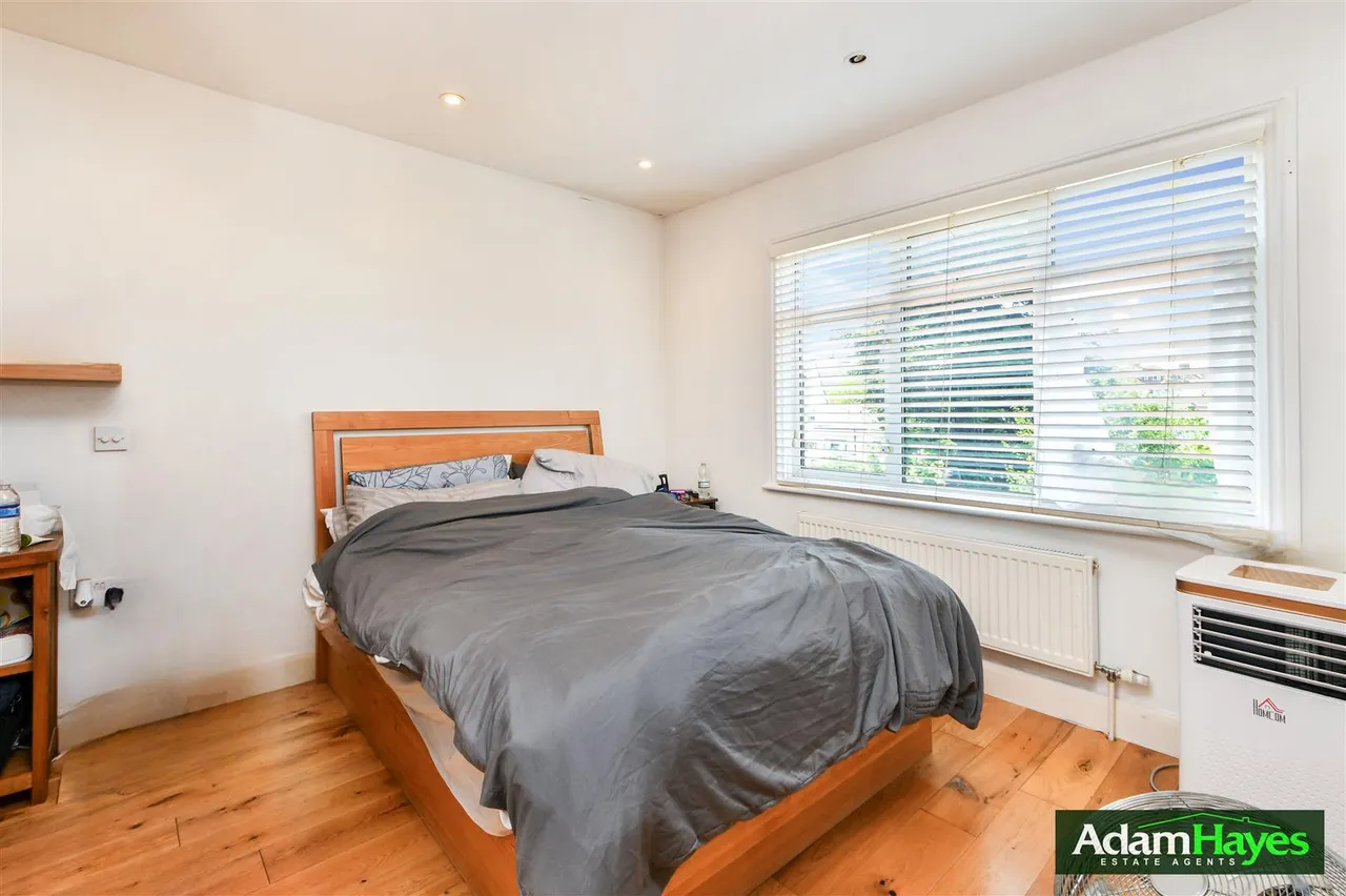 Woodgrange Avenue, North Finchley, N12, photo 7