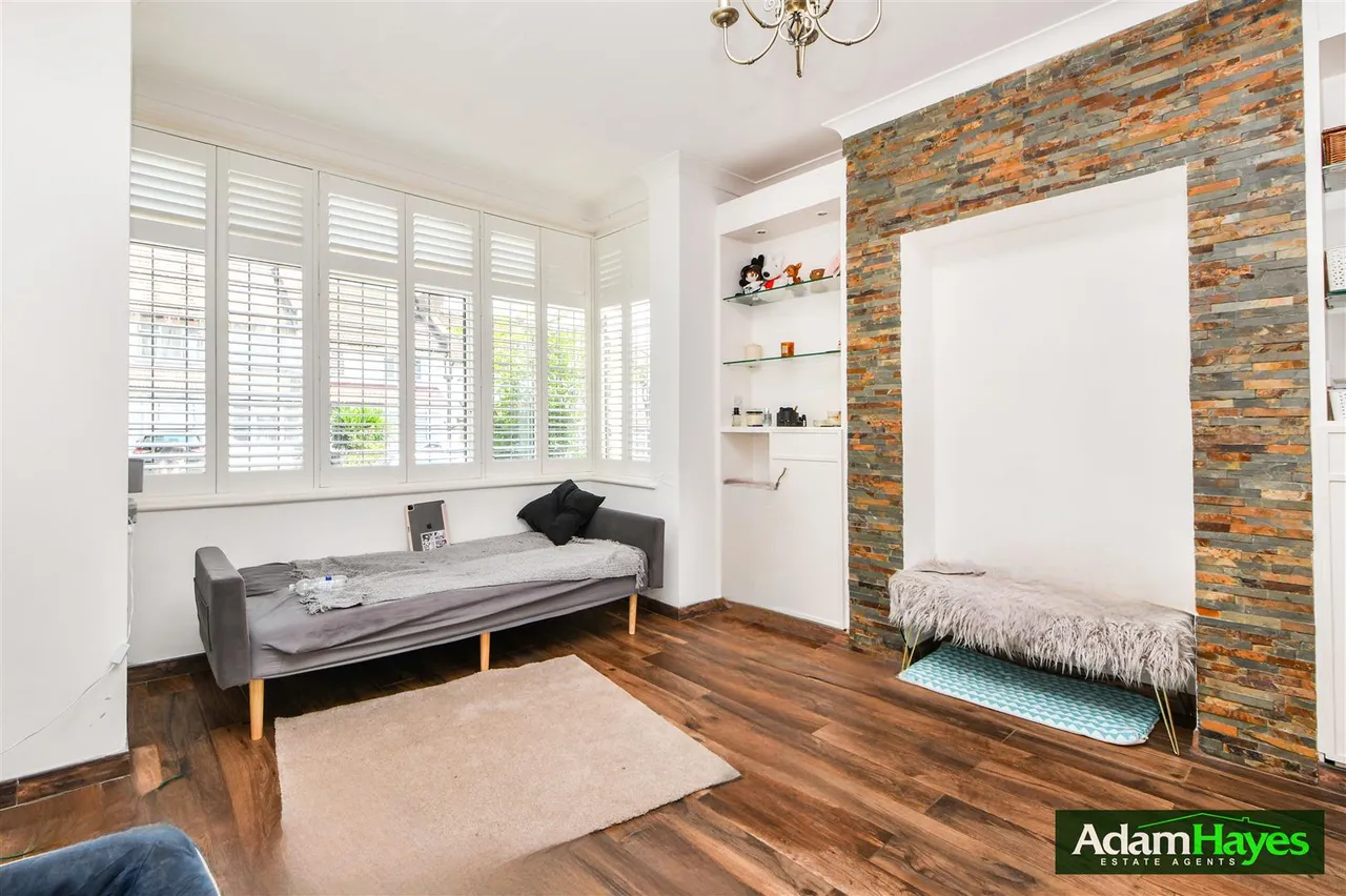 Woodgrange Avenue, North Finchley, N12, photo 2
