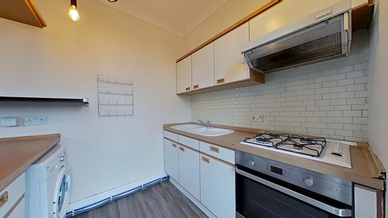 Clarendon Place, Glasgow, G20, photo 4