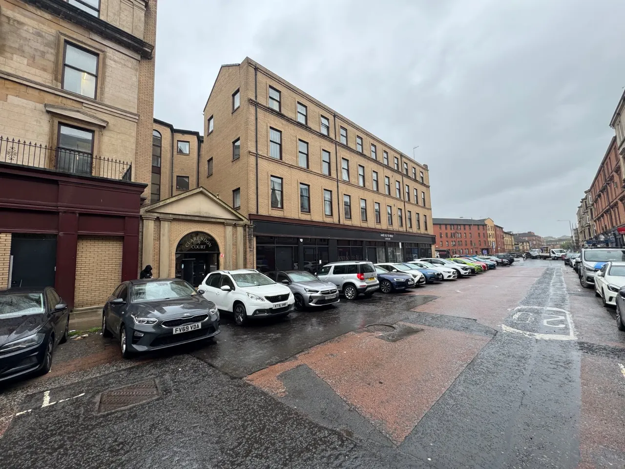 2 bed flat to rent, Clarendon Place, Glasgow, G20